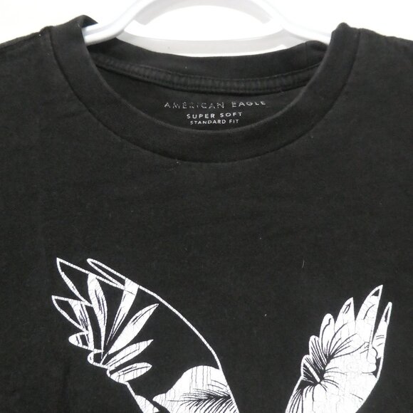 AMERICAN EAGLE - Super Soft - Standard Fit | small | Black Graphic Tee / T-Shirt - Picture 5 of 13